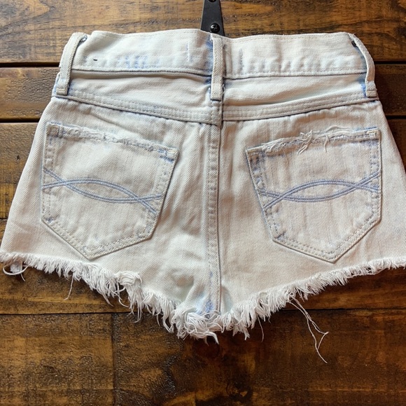 Abercrombie kids shorts - Picture 3 of 5